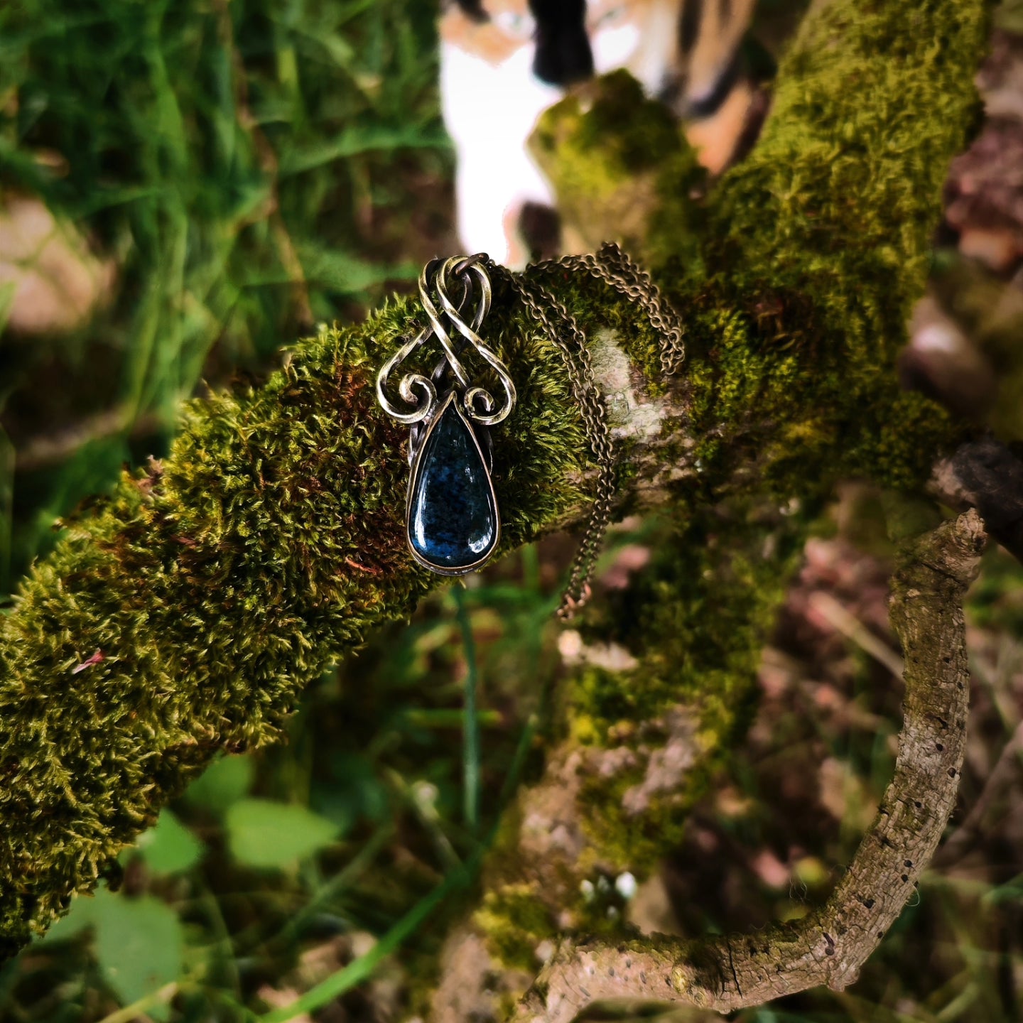 Collection CELTIKA collier dumortierite