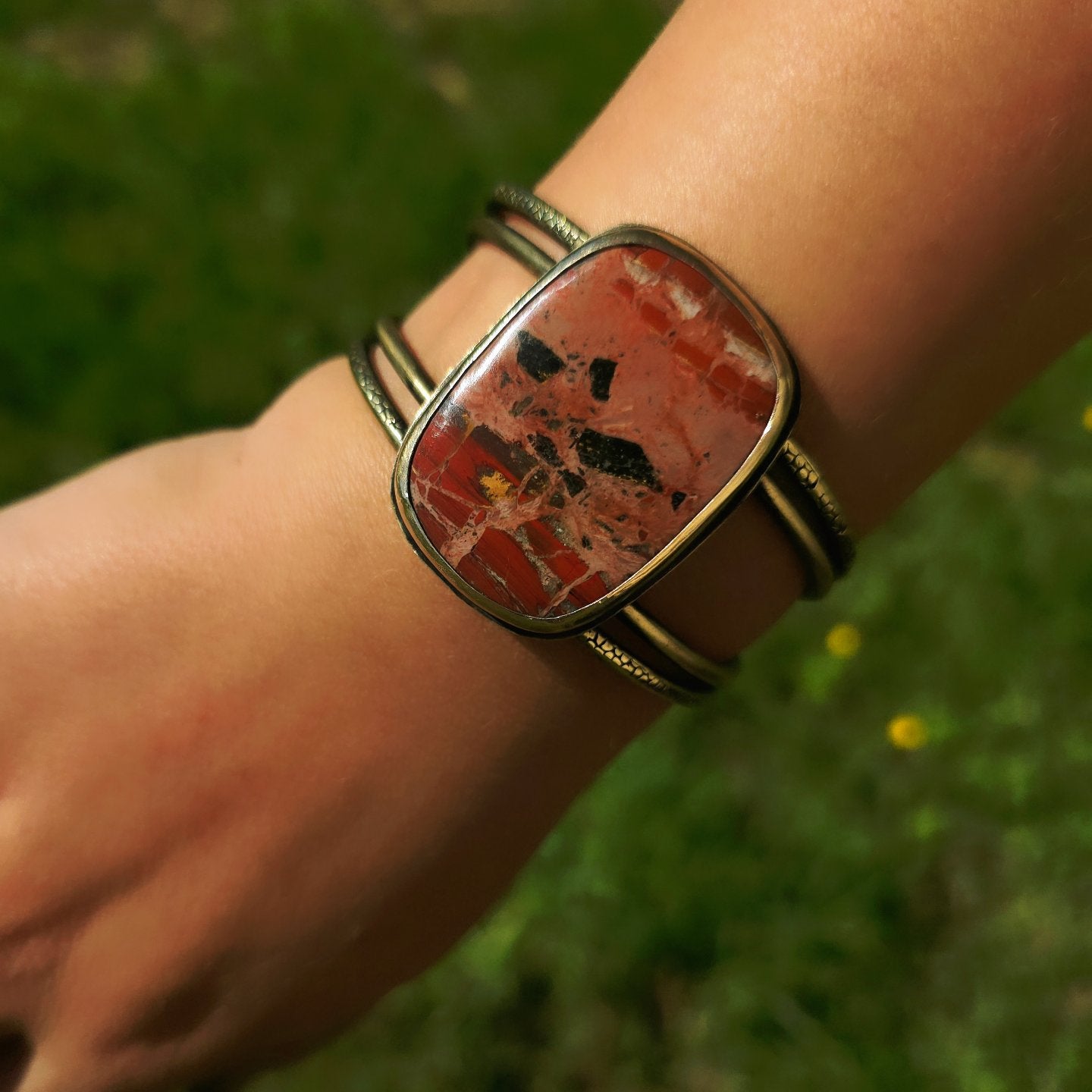 Bracelet manchette jaspe rouge