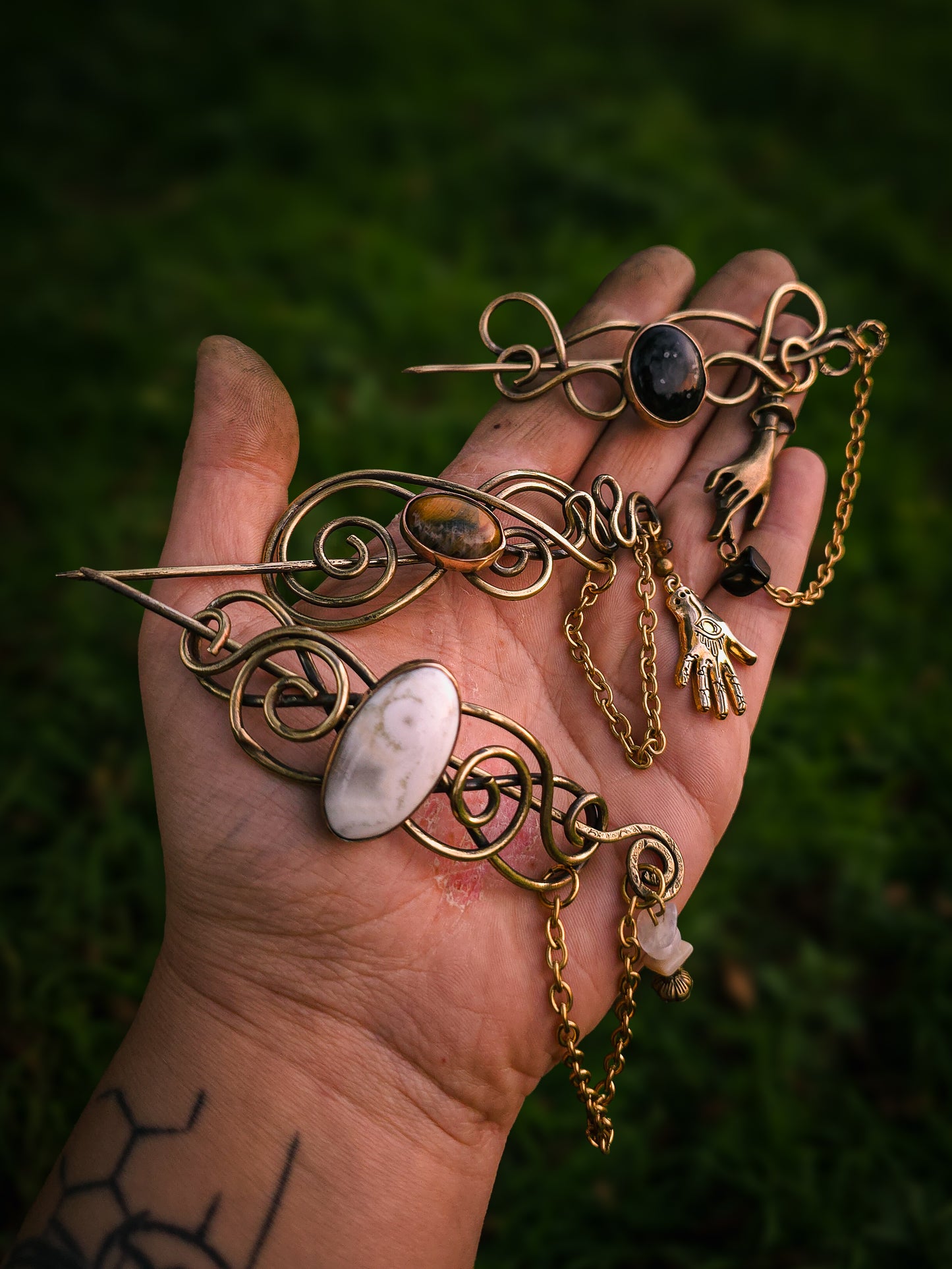 Barrette broche obsidienne neige