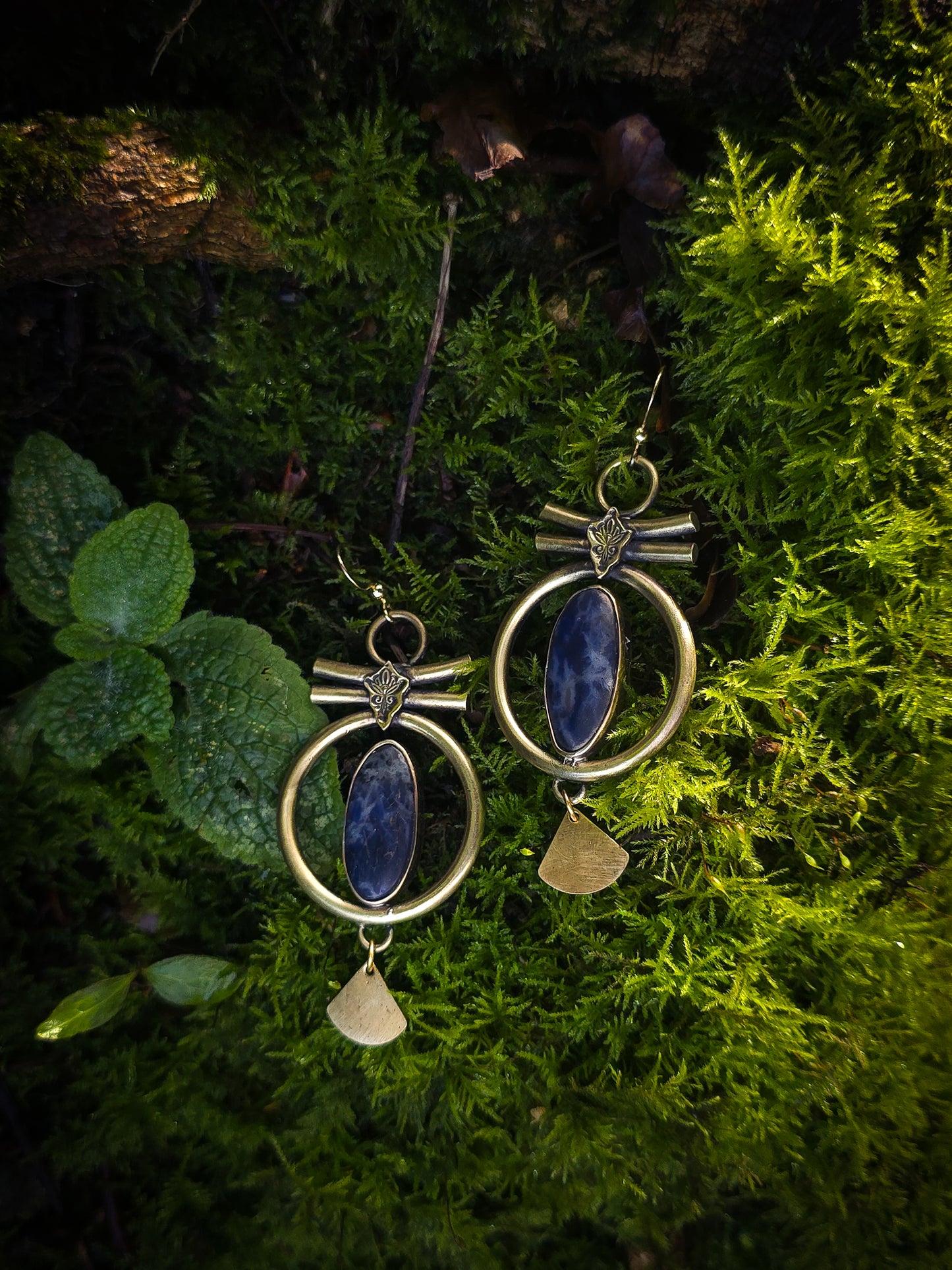 Collection GORGONE Créoles mini sodalite mat