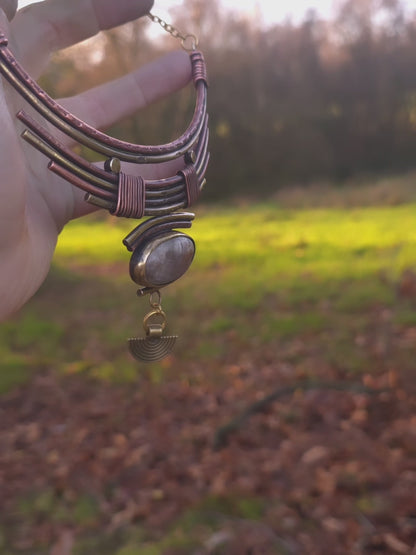 Collection GORGONE Collier belomorite